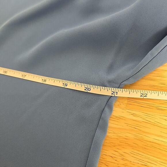 NWT Vince Split Neck Top Light Aria Womens Size XS Button‎ Down Career Office - Picture 5 of 11